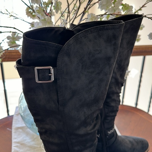 Rampage size 8.5 black ladies boots - Picture 3 of 10